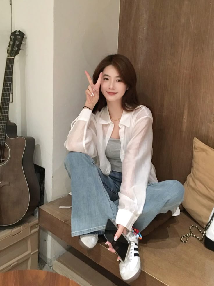 Ngắm nhìn 70+ outfit hot hit nhất 2025 của Tỷ tỷ xinh đẹp, nhẹ nhàng